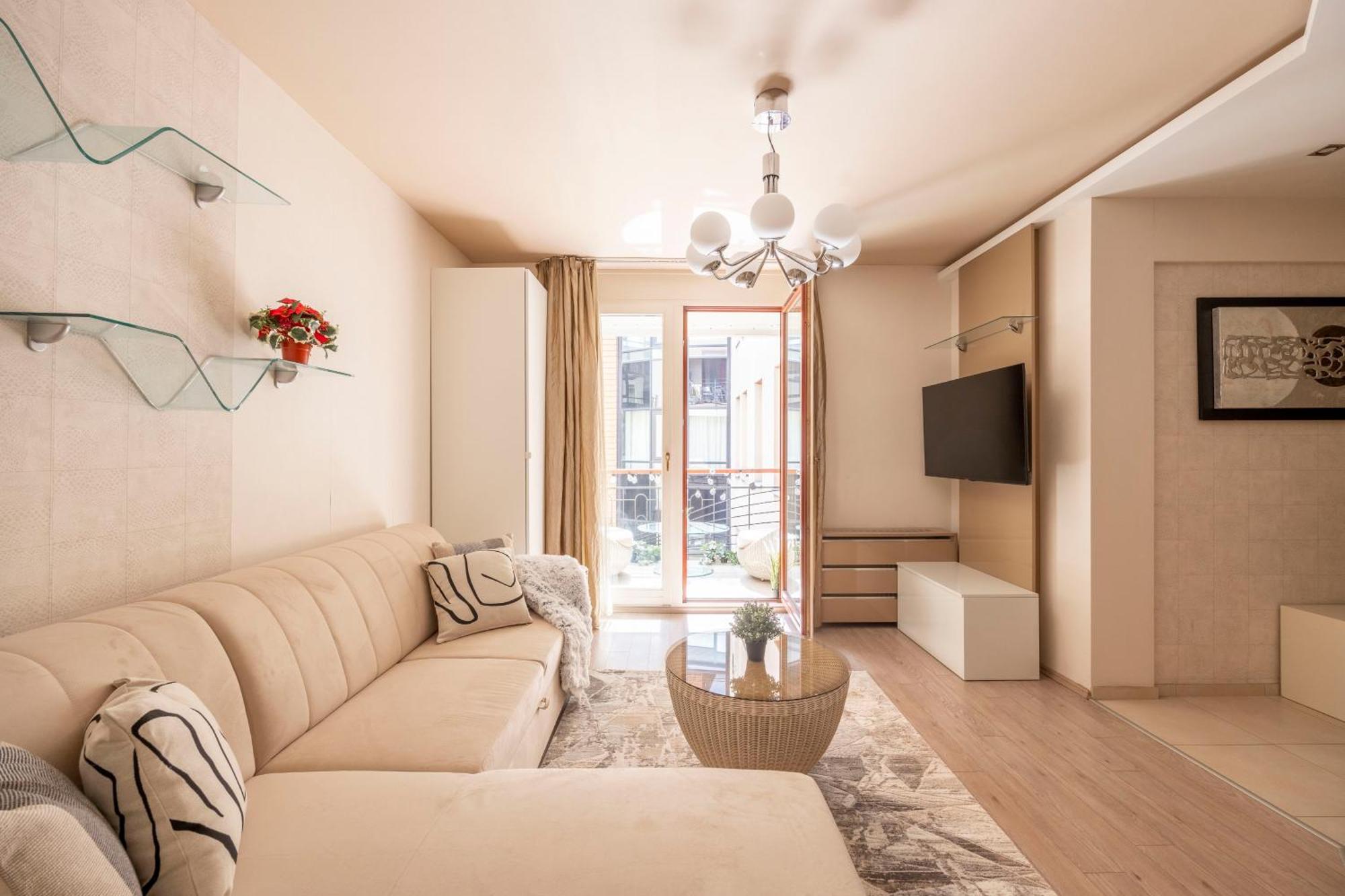 Appartement Exclusive With Balcony By Prestige Homes *